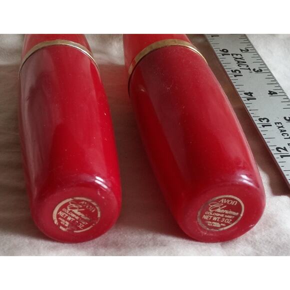 2 AVON CHARISMA PERFUME RED BOTTLES EMPTY VINTAGE COLLECTIBLE Very Good Conditio - Picture 4 of 4